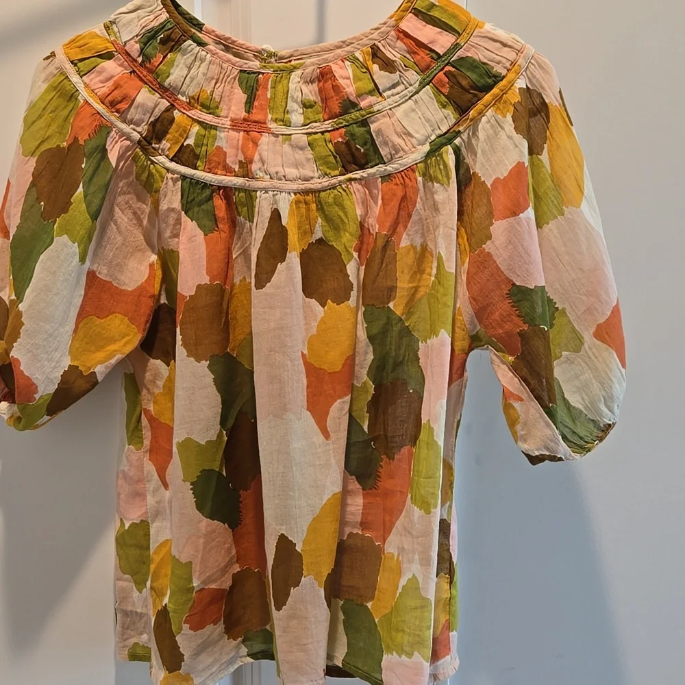 THML Krista Abstract Multi Color Top Small - Picture 2 of 4